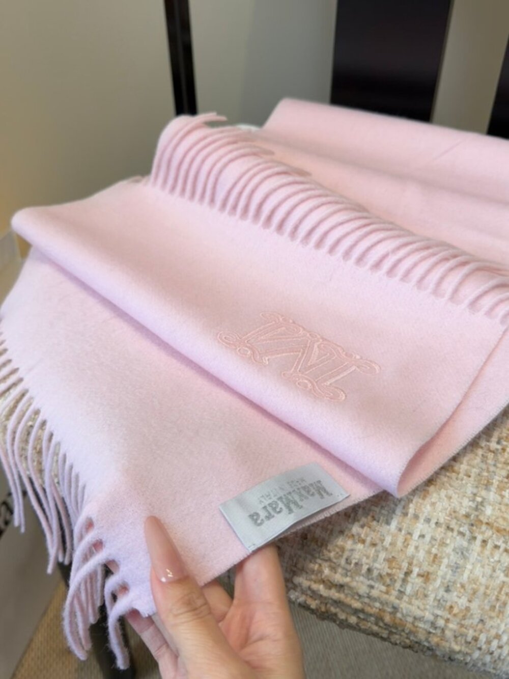 Max Mara Pink Logo Fringe Scarf - Picture 3 of 8